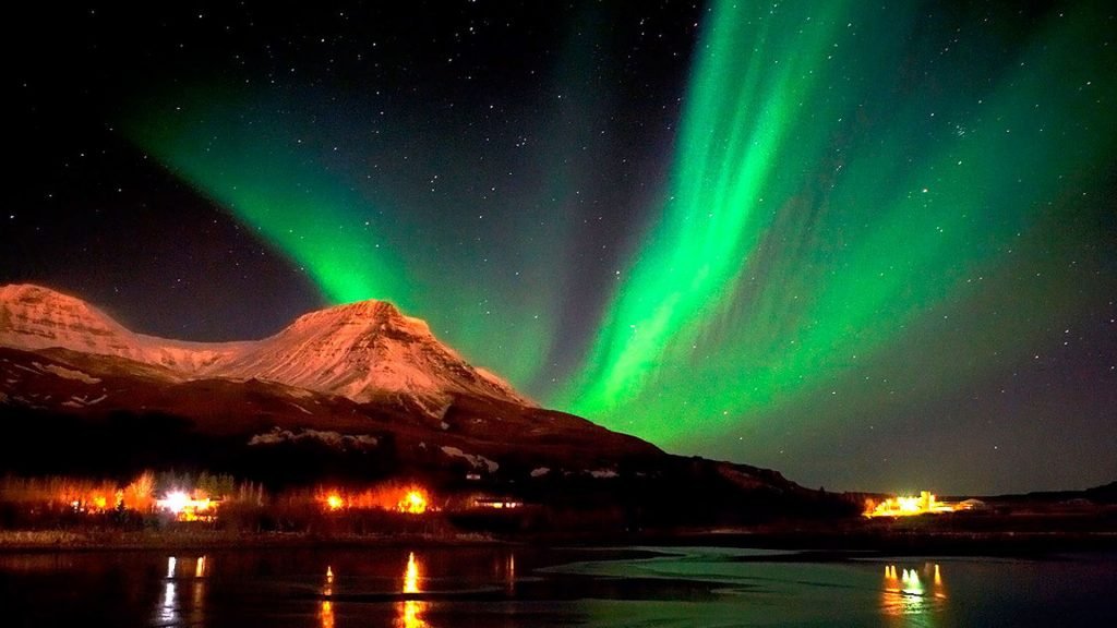 What Are The Northern Lights Aurora Borealis Makegreatamerica